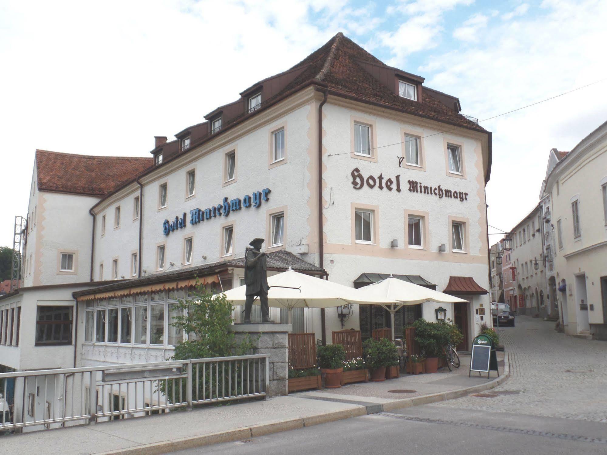 Hotel-Restaurant Minichmayr Steyr Exterior foto